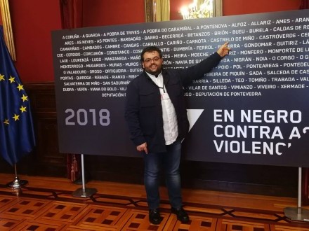 Asinado o protocolo de colaboracin para a campaa EN NEGRO, na que participan 102 concellos e 3 deputacins