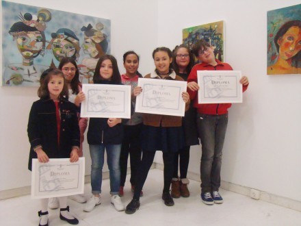 Tres alumnas do colexio de Castrelo gaan no concurso do Estatuto de Galicia da Deputacin de Ourense